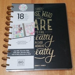 Big Happy Planner NEUTRAL Horizontal layout